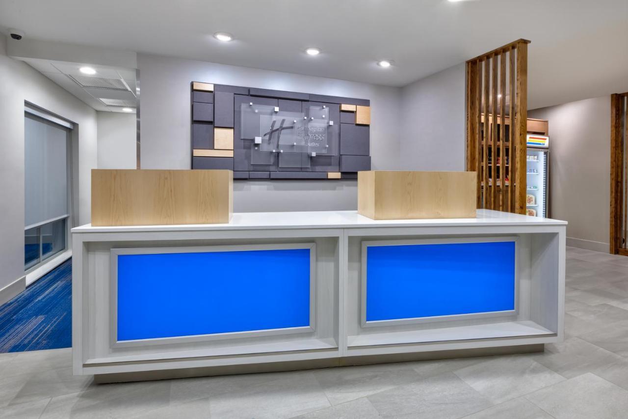 Holiday Inn Express & Suites Wooster By Ihg Exterior foto