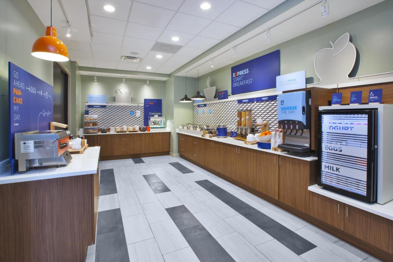 Holiday Inn Express & Suites Wooster By Ihg Exterior foto